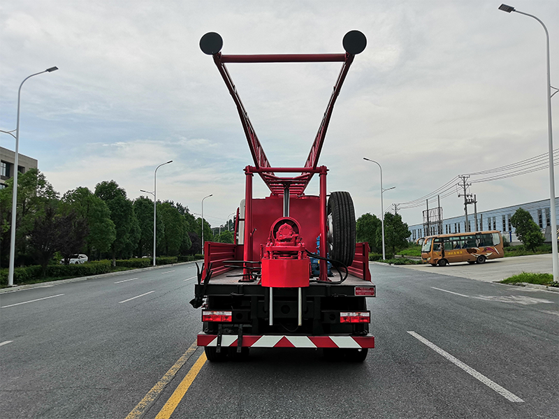 一汽解放國六大柴汽車(chē)鉆機